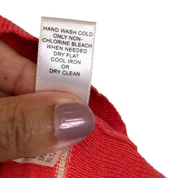 Banana Republic Silk Blend V-Neck Sweater S Short Sleeves Red Coral Beige Stripe - Picture 7 of 10